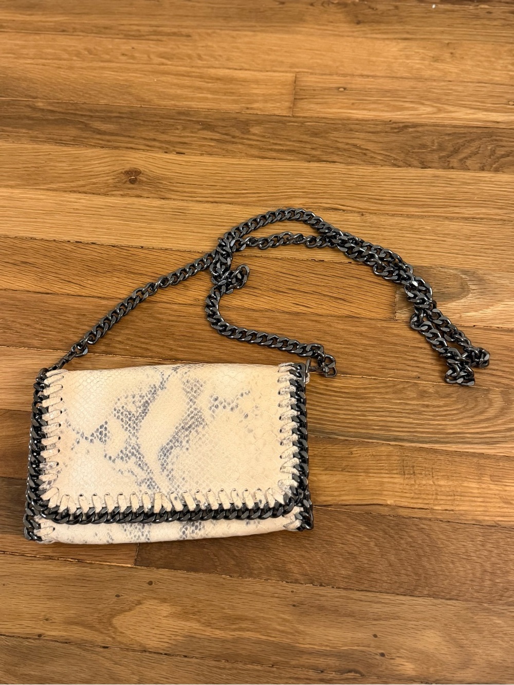 Women's Cream Snake-Print Chain Crossbody Bag